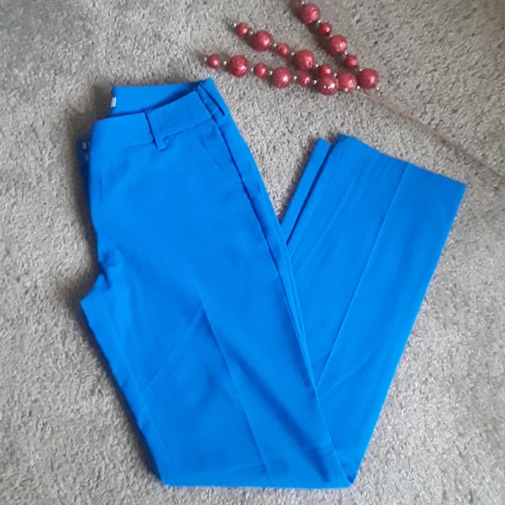Size 4 "New York & Company" Blue Pants